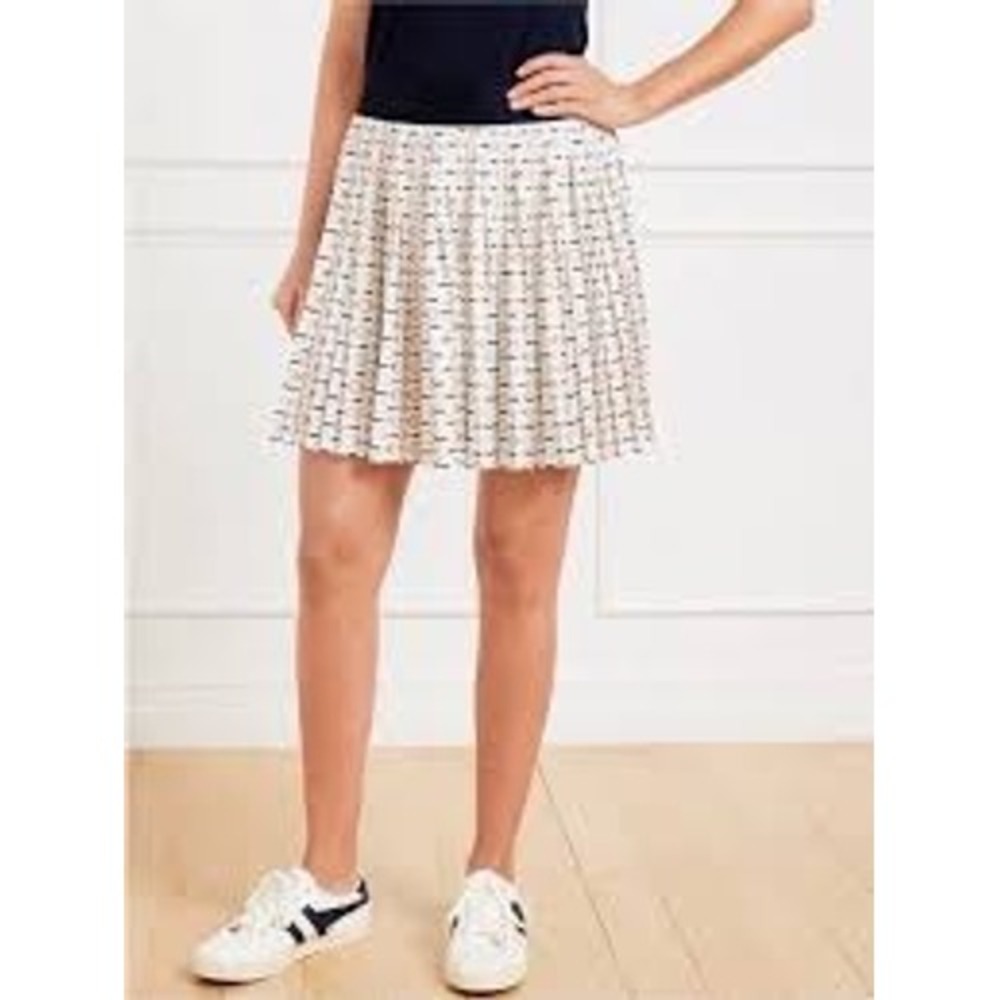 T by Talbots Tennis Racket Print Pleated Skort White Navy Blue PM Petite Medium